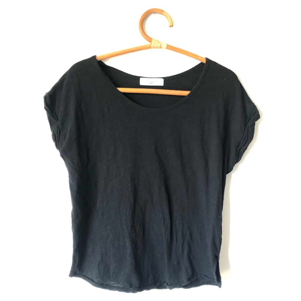 Carly Jean Los Angeles Tatum Tee Black Small CJLA